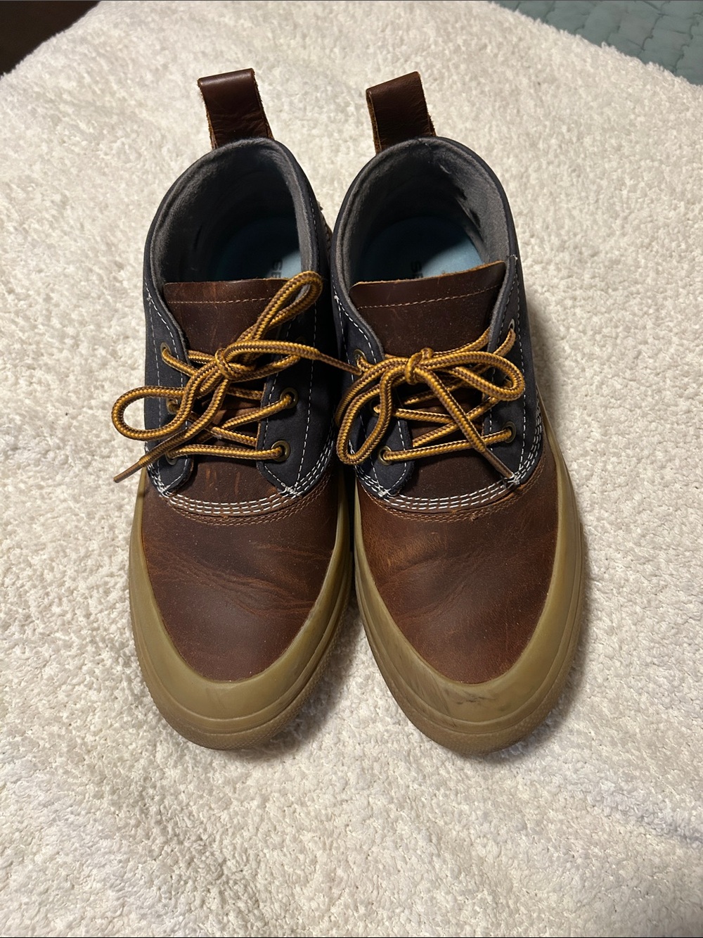 SeaVees Unisex Brown Leather Chukka Boots with Navy Accents.